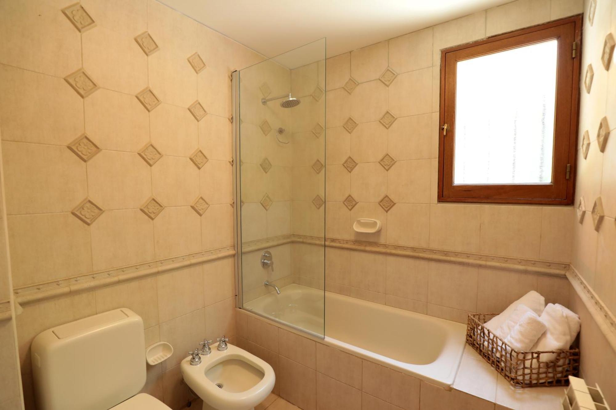 Heura Petit Hotel Lujan de Cuyo Bagian luar foto